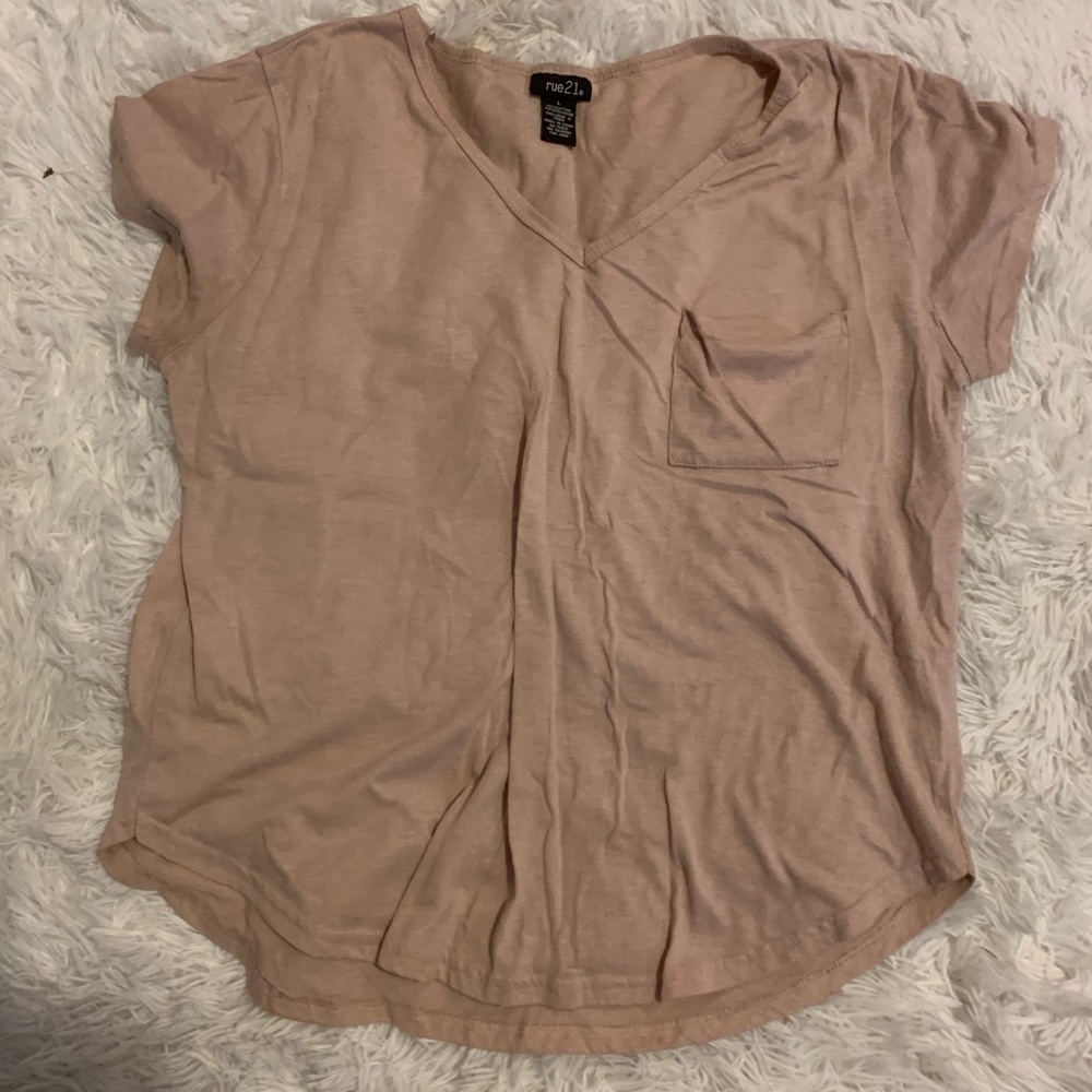 Rue 21 t shirt
